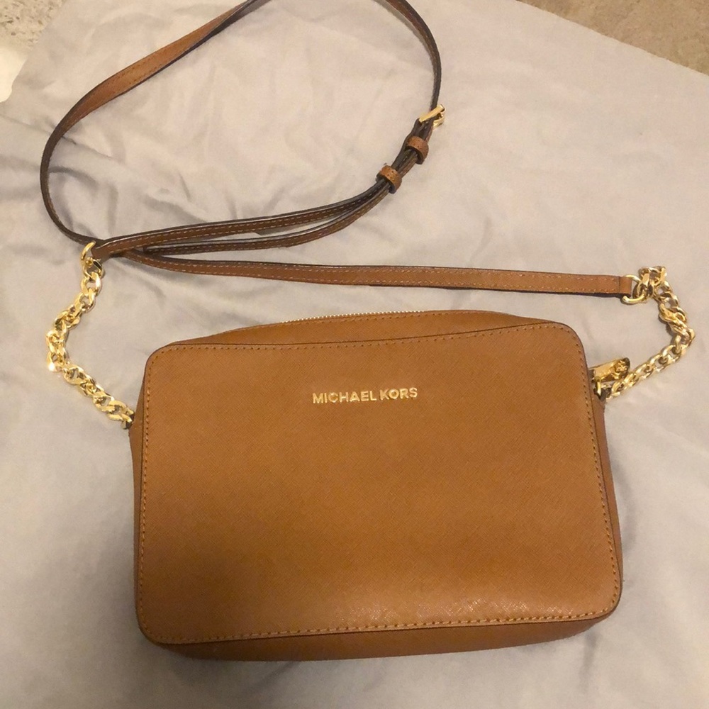 Michael kors jet set large crossbody